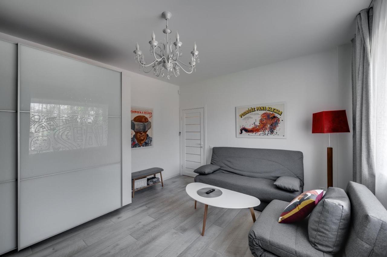 White Apartment Scandinavian Style Zaporizhia 外观 照片